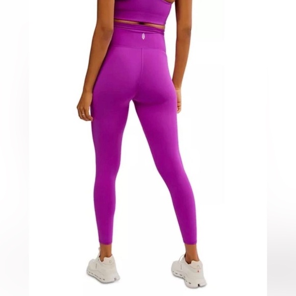 FP Movement x Hatch Never Better Leggings Berry Sizes S, M & L $108 Retail NWT - Picture 2 of 6
